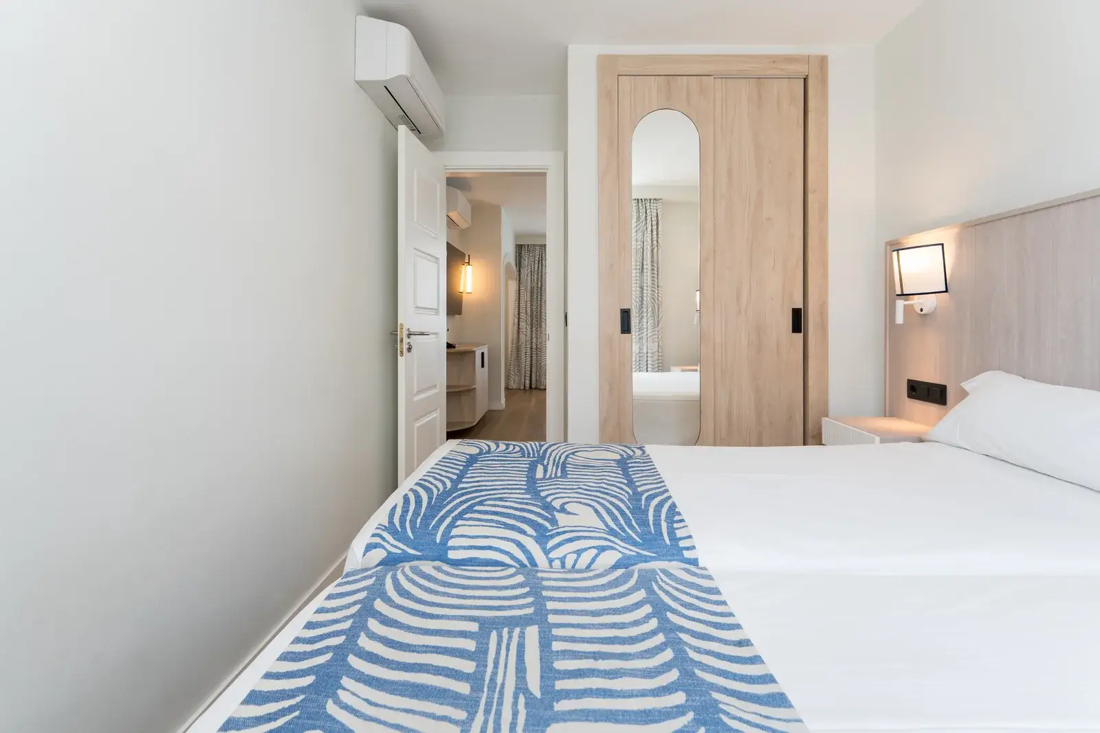 Apartamento 2 Dormitorios 4